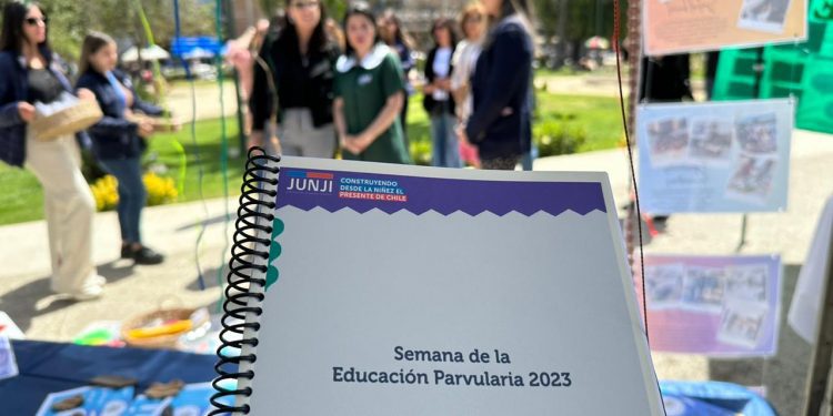 Jardines infantiles promueven la educación inicial a través de Feria Pedagógica