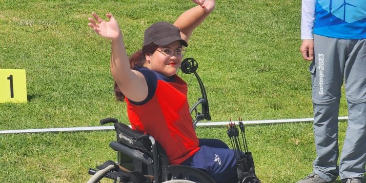 Mariana Zúñiga suma una nueva medalla de plata en para tiro con arco