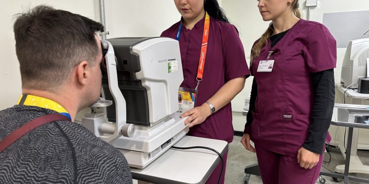 Los análisis de capacidad visual que se les está practicando a los atletas que competirán en los Parapanamericanos Santiago 2023