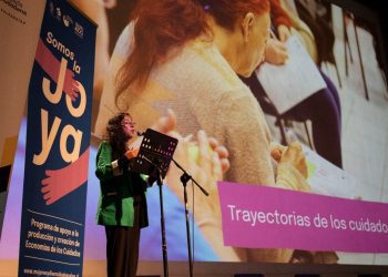 Dos mil mujeres y diversidades porteñas se reúnen a debatir sobre el trabajo doméstico y de cuidados en Valparaíso
