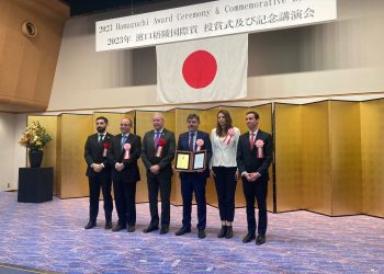 Académico porteño recibe en Japón premio internacional por su aporte contra los tsunamis