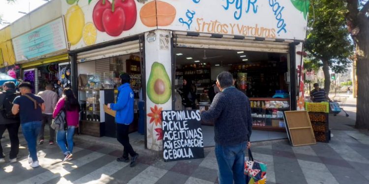 Municipio de Viña del Mar trabaja en Plan de Fortalecimiento del Comercio del barrio fundacional