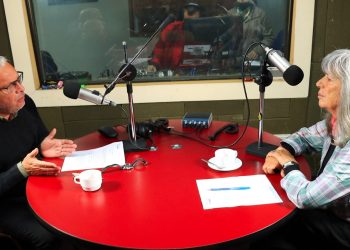 Se estrena programa de entrevistas conducido por el Gobernador Rodrigo Mundaca