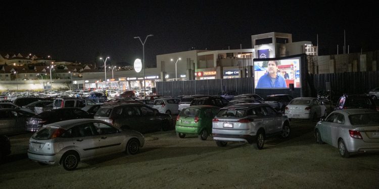 El Centro Cultural Quilpué Audiovisual realizará las últimas funciones de autocine en Villa Alemana y Quilpué