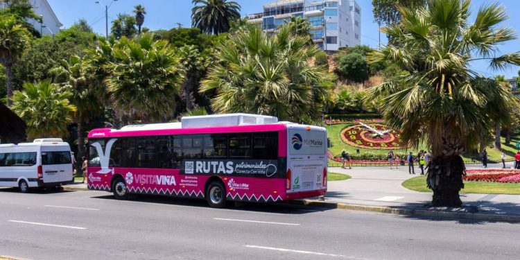 Viña del Mar avanza en Turismo Sostenible incorporando Bus Eléctrico que recorrerá el plan de la ciudad