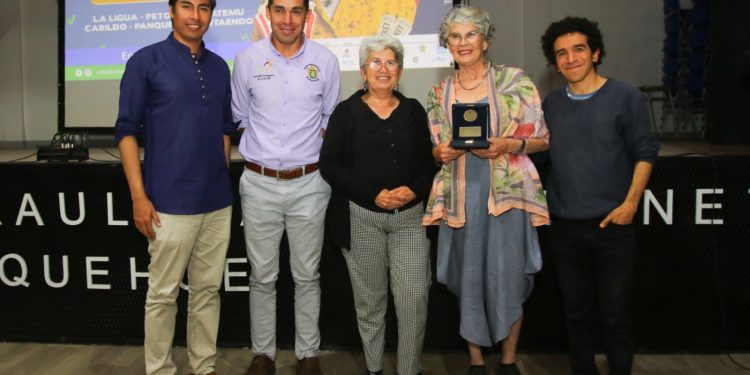 Con homenaje a la actriz Consuelo Holzapfel por los 20 años de la película “Sub Terra” finalizó el Festival de Cine Miradas Mayores