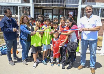 Comunidad de Aconcagua Sur reinaugura multicancha con proyecto de mejoras