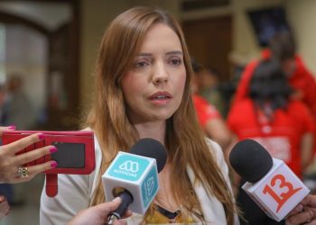 Tras plebiscito: Diputada Camila Flores plantea volver a elevar el quórum a 3/5 para cambios a la Constitución