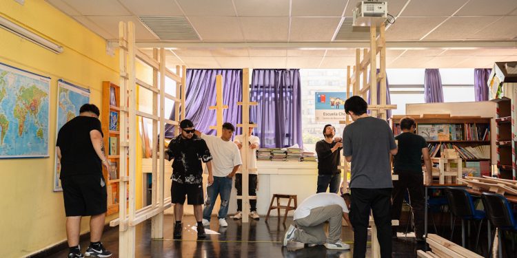 Arquitectura UNAB Sede Viña del Mar lideró proyecto que mejoró la biblioteca de la Escuela Pública Chorrillos