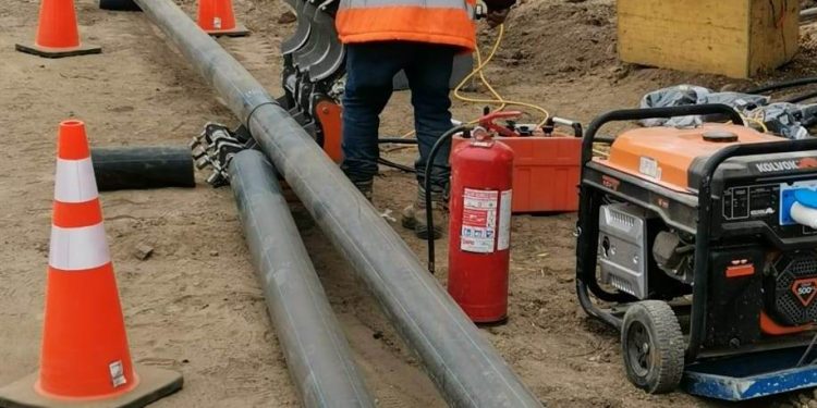 Más de 5.000 hogares de Quilpué serán beneficiados con renovación de red de aguas servidas de Esval