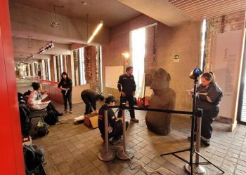 Moai de Caleta Portales será recuperado y puesto en valor por estudiantes de Duoc UC