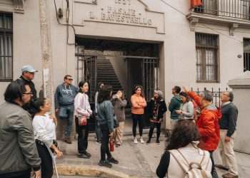Centro de Extensión Duoc UC invita a conocer el Patrimonio de Valparaíso con recorrido turístico familiar