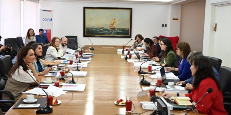 Gobierno crea Instituto Nacional de Asociatividad y Cooperativismo