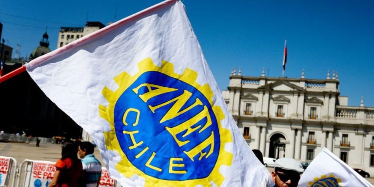 ANEF rechaza rotundamente la propuesta de nuevo texto constitucional y llama a votar «En Contra»»