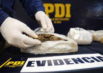 PDI Villa Alemana detuvo en flagrancia a dos personas por microtráfico de drogas