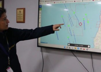Monitorean paso de flota pesquera extranjera que se desplaza por nuestra zona económica exclusiva rumbo al océano atlántico