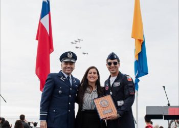 Impecable presentación de «halcones» de la FACh en 149 aniversario de Viña del Mar