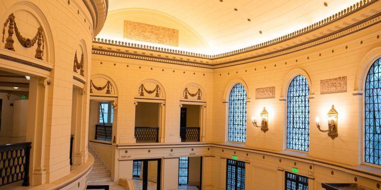 Teatro Municipal de Viña del Mar Abre sus Puertas a la Comunidad con Eventos Gratuitos Durante el Mes de Reapertura