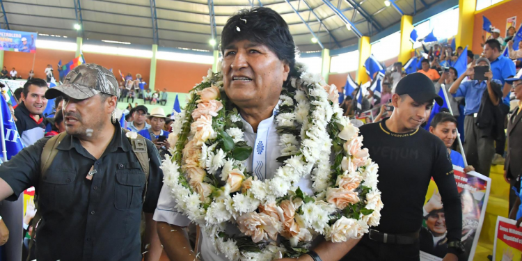 Tribunal Constitucional de Bolivia anula reelección indefinida e inhabilita candidatura de Evo Morales