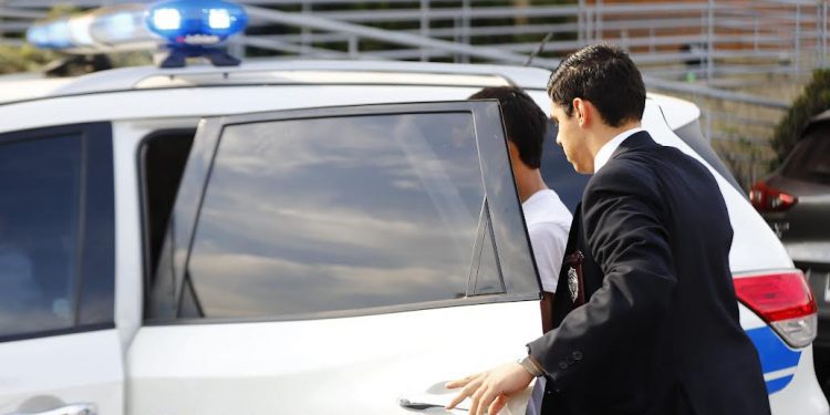 PDI detuvo a hombre que robó al interior de diversos domicilios de Cachagua
