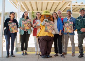 Mineduc y Conaf visitan talleres de verano en Quilpué y entregan recomendaciones para la prevención de incendios forestales