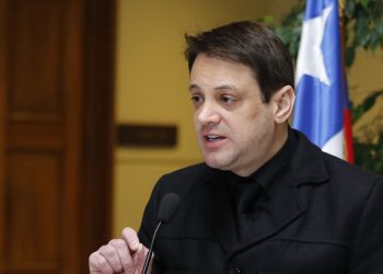 «No soy parte de ningún acuerdo, voy a votar en contra»: Diputado Rivas desmiente pacto del PDG con el Gobierno por pensiones