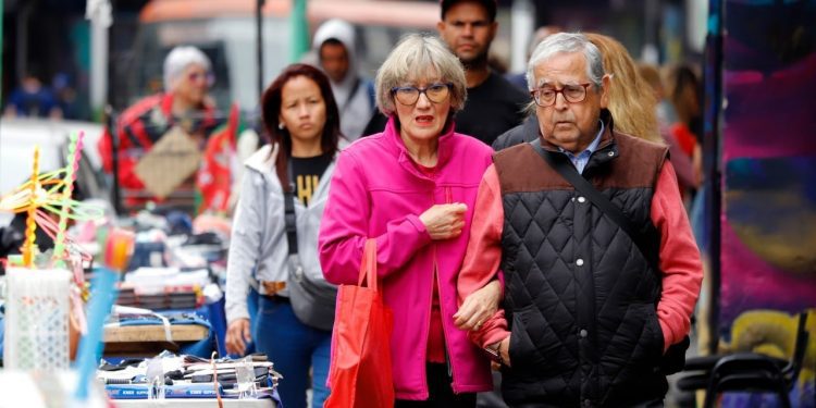 Alcaldes y alcaldesas de la región emplazan al Congreso a legislar por: «pensiones dignas para los adultos mayores»
