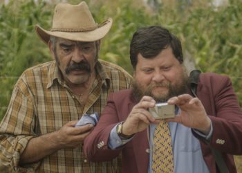 Comedia chilena “La mentirita blanca” se exhibirá gratis para vecinas y vecinos del Cerro Cordillera