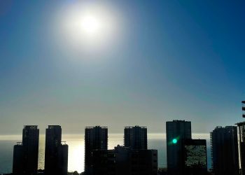 Equipos de Esval se preparan para aumento en consumo de agua de 9% por ola de calor