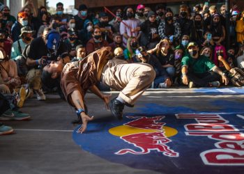 Este fin de semana “Red Bull Lola On Tour” llegará a las playas de la Región de Valparaíso