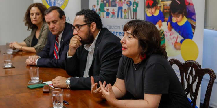 Educación Inicial 2030: Subsecretaría de Educación Parvularia y UC firman convenio para fortalecer el primer nivel educativo