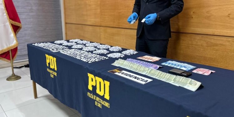 PDI San Antonio captura a microtraficante mientras realizaba transacción de droga