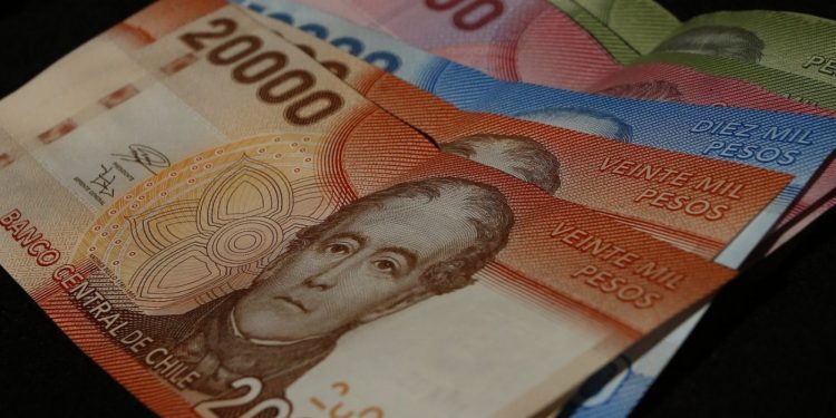 Se proyectan alzas de hasta 88% en las cuentas de la luz