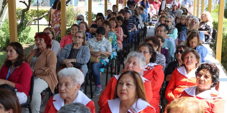 Municipalidad de Quillota recibió en comodato por 50 años las dependencias del ex hospital San Martín de Quillota