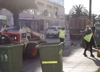 Positivo balance por Año Nuevo en Valparaíso: más de 200 funcionarios desplegados por plan de limpieza