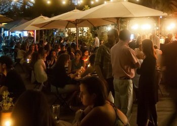 Instalarán detectores de metales en locales nocturnos de Valparaíso ante aumento de homicidios