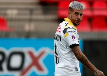 Rodrigo Holgado se presenta a entrenar en Argentina: Dan por hecha su llegada a la U