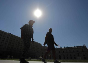 Las principales causas y consecuencias de las cada vez más comunes olas de calor