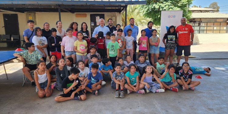 Fedefruta y productores hacen donación para Escuelas de Verano en San Esteban, para niños de madres temporeras