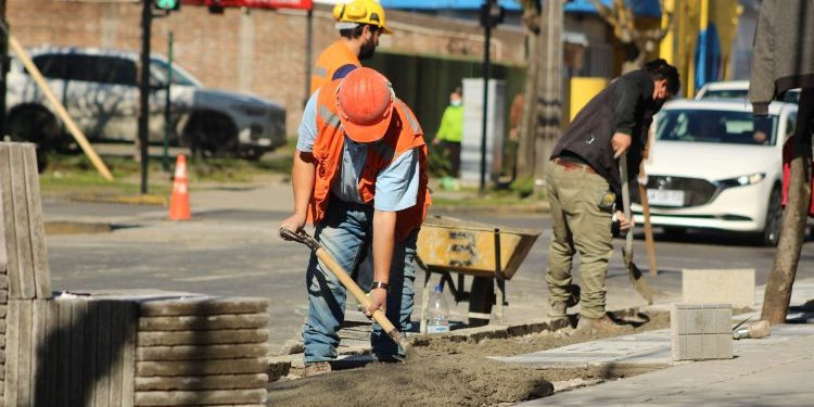 La tasa de desocupación nacional fue de 8,4% en el trimestre noviembre 2023–enero 2024