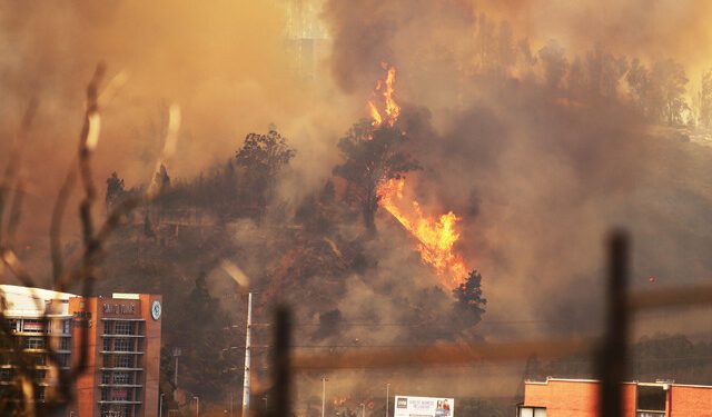 Bomberos, brigadistas y personas afectadas por los incendios en Viña del Mar podrán recibir atención de salud en centro Achs