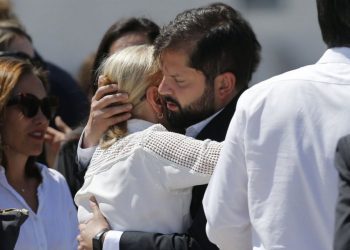 Presidente Boric no asistirá este jueves al velatorio de Piñera: estará comprometido con la ayuda a víctimas de incendios en Valparaíso