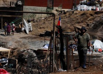 Entregan 2.319 Bonos de Recuperación a Familias Afectadas por Incendios en el Gran Valparaíso