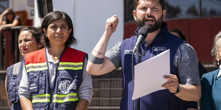 Presidente Boric compromete medidas concretas en Quilpué: 910 familias reciben “Bono de Recuperación”