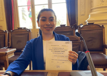 Convergencia Social Suspende Militancia de Concejal por Santiago Implicada en Venta de Entradas de Cortesía de Fantasilandia