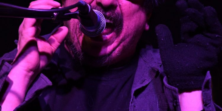 Mauricio Redolés presenta su mítico álbum “Bello Barrio” en la Casa de la Cultura de Valparaíso