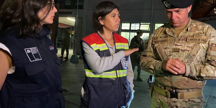 Alcaldesa Melipillán desmiente que personas deban salir de los albergues: “Nadie se va a quedar en la calle”