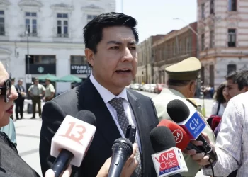 «Total ineficiencia»: Core Percy Marín critica plazos del Gobierno para presentar plan de reconstrucción en zonas siniestradas