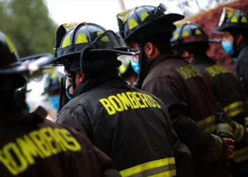 Accidente de Tránsito afecta a seis Bomberos de Papudo que se dirigían a combatir incendios