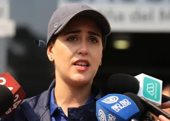 Declaran admisible querella contra Alcaldesa Ripamonti por incendio en Jardín Botánico que cobró cuatro vidas